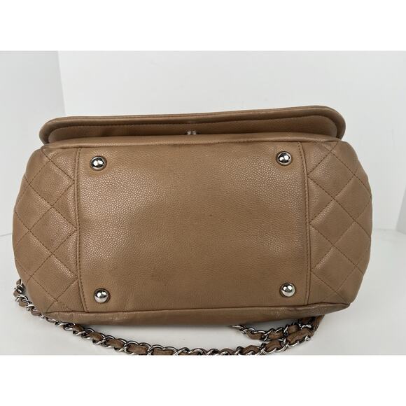 CHANEL Caviar Timeless CC Accordion Flap Beige Shoulder Bag - Picture 16 of 16